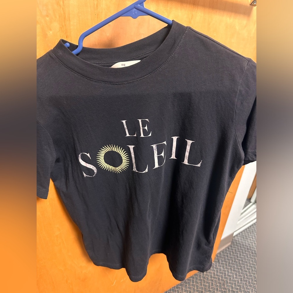 H&m grey shirt